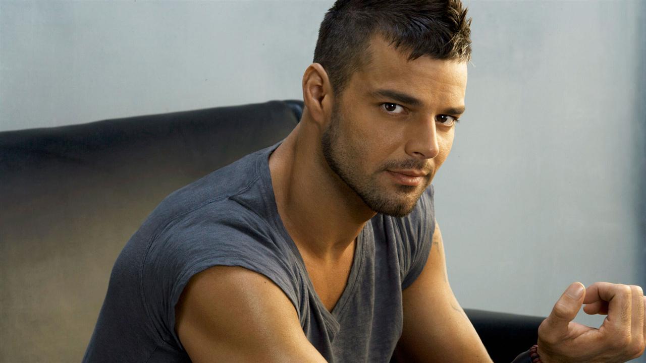 Ricky Martin photo