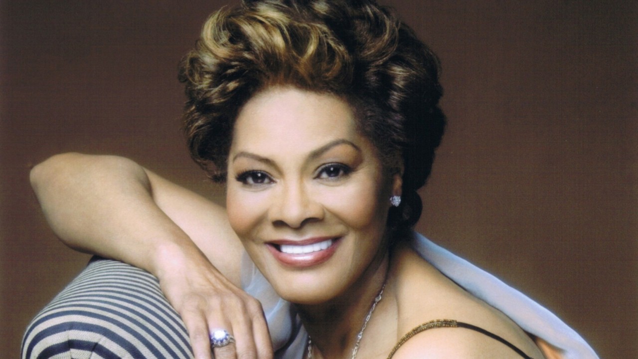 Dionne Warwick photo