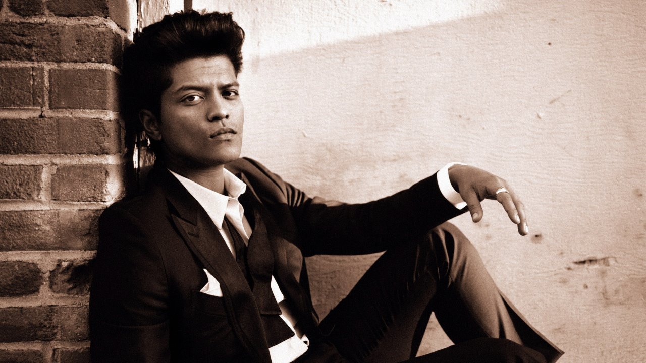 Bruno Mars photo