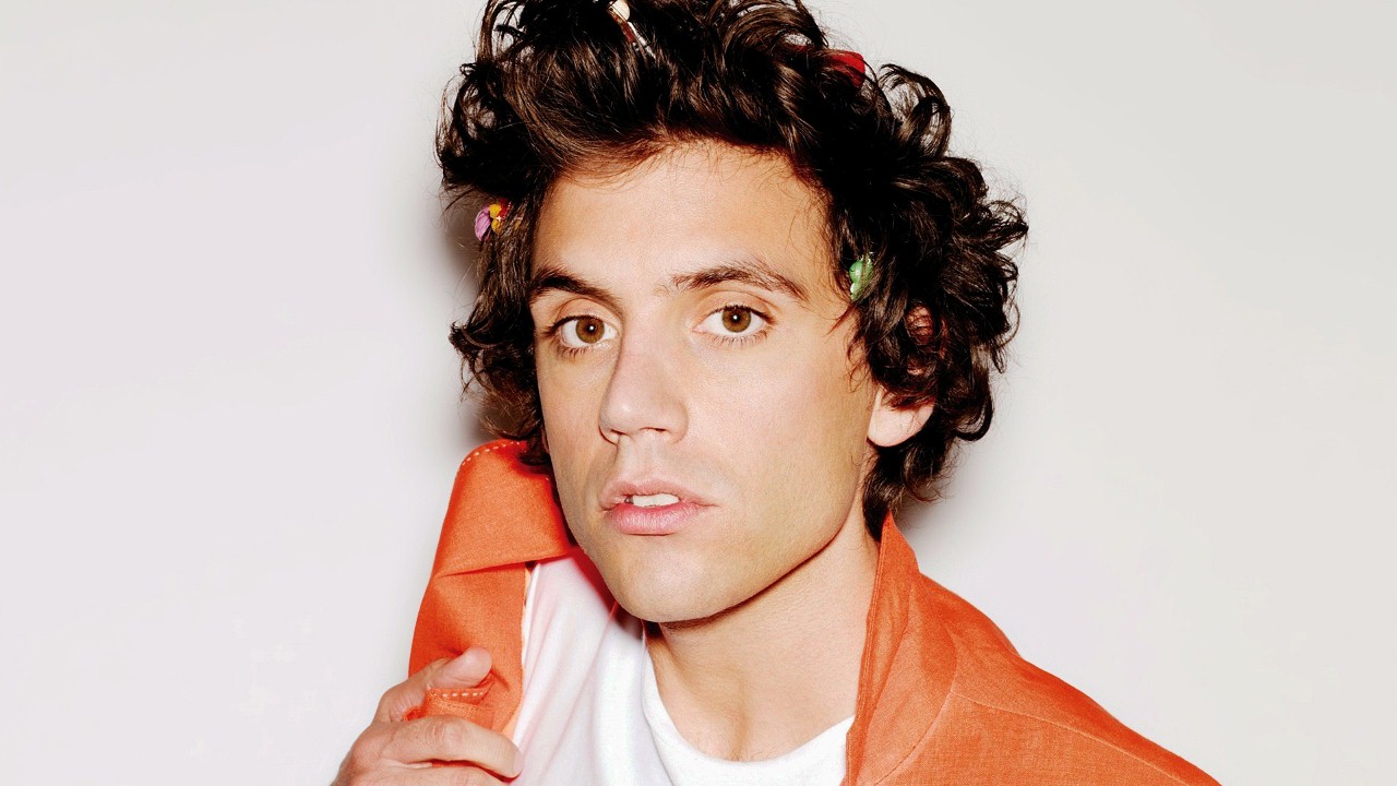Mika photo