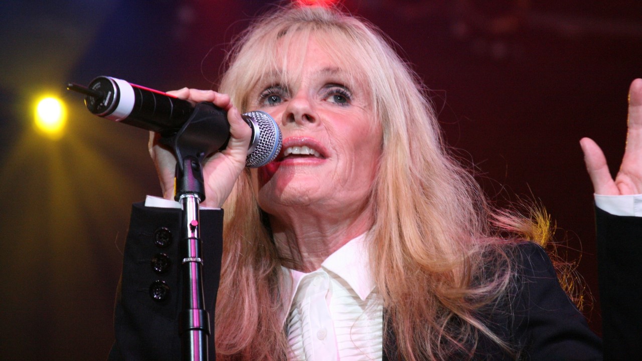 Kim Carnes photo