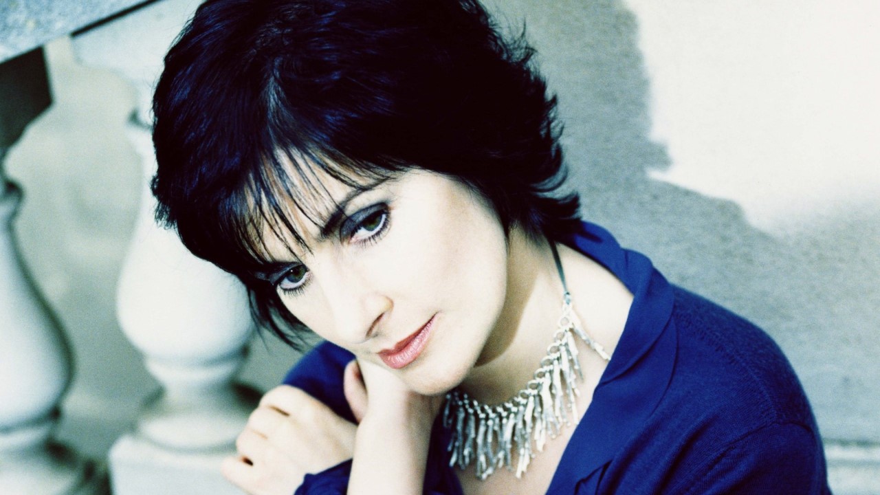 Enya photo
