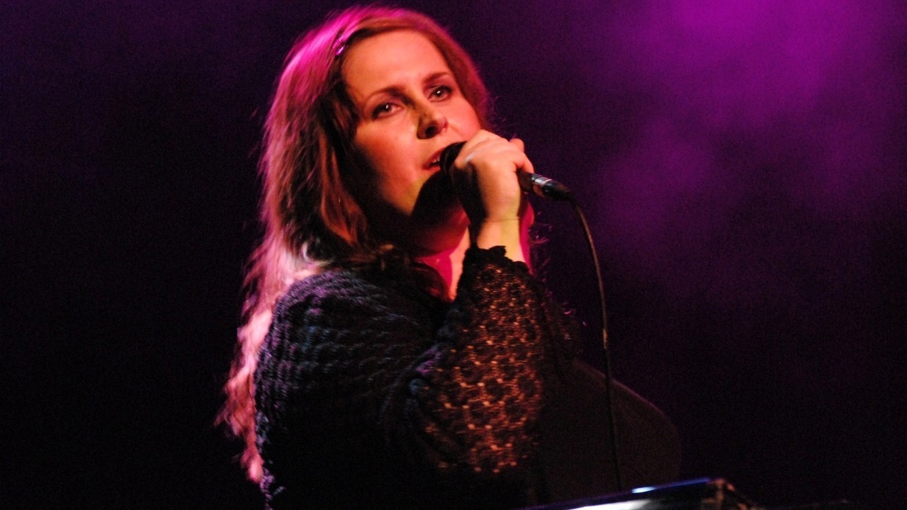 Alison Moyet photo