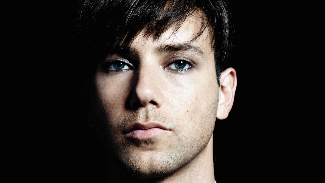Tiga photo