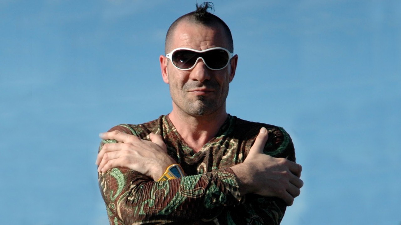 Guru Josh photo