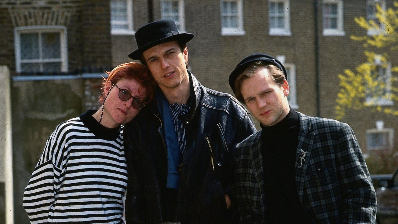 Fairground Attraction photo