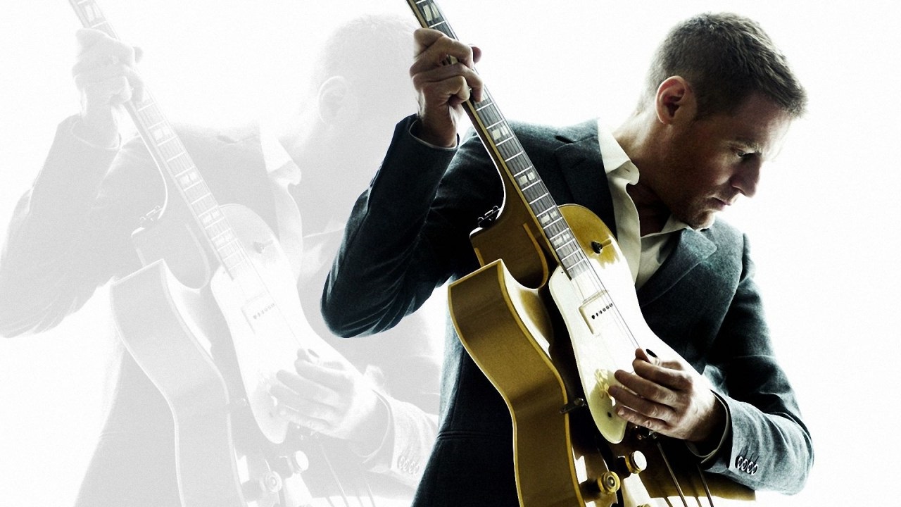 Bryan Adams photo