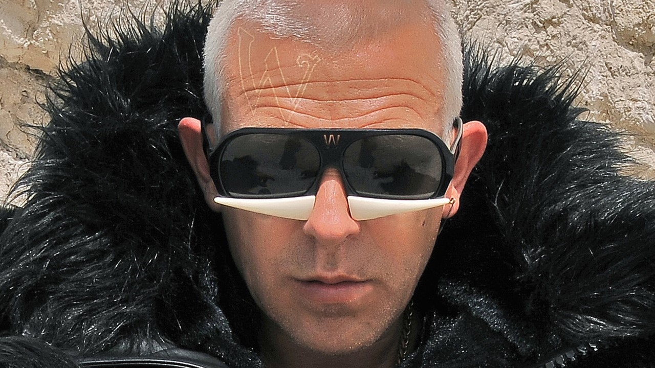 Adamski photo