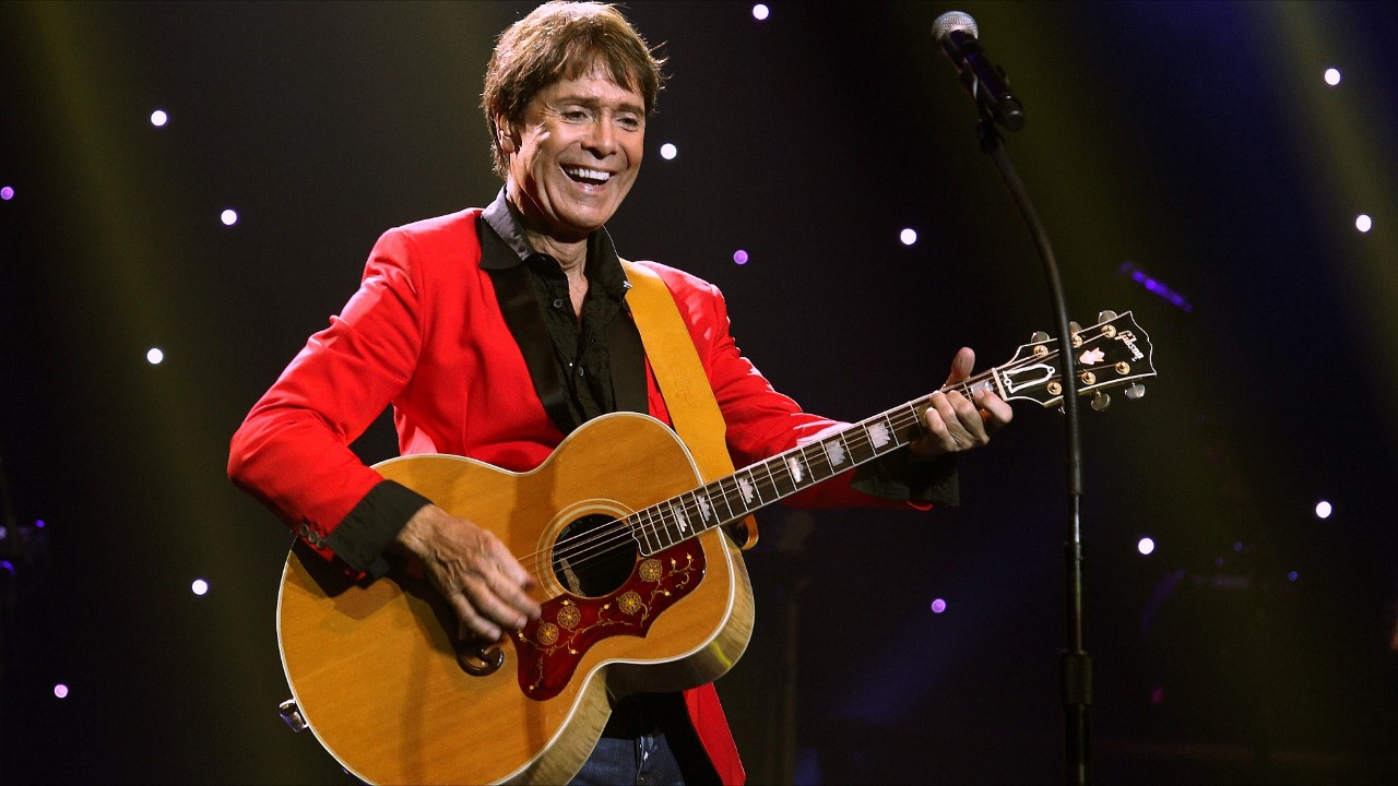 Cliff Richard photo