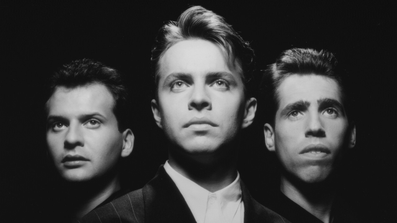 Johnny Hates Jazz photo