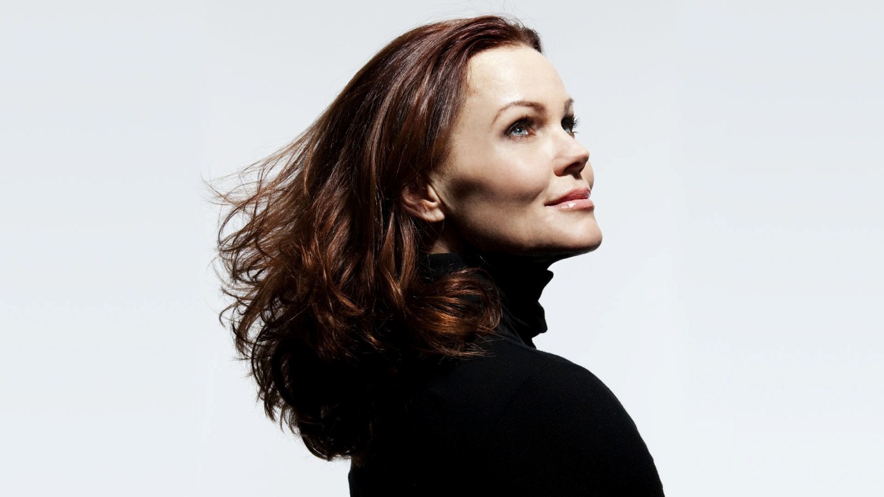 Belinda Carlisle photo