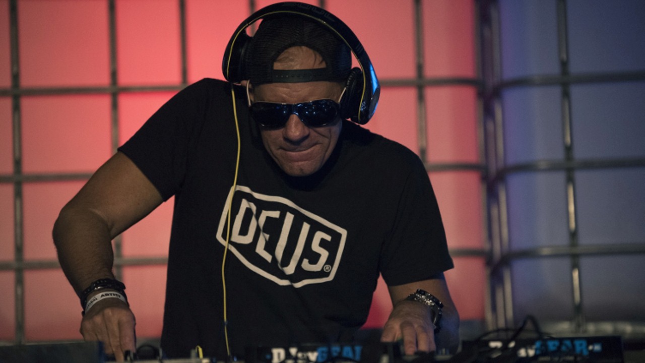 DJ Jean photo