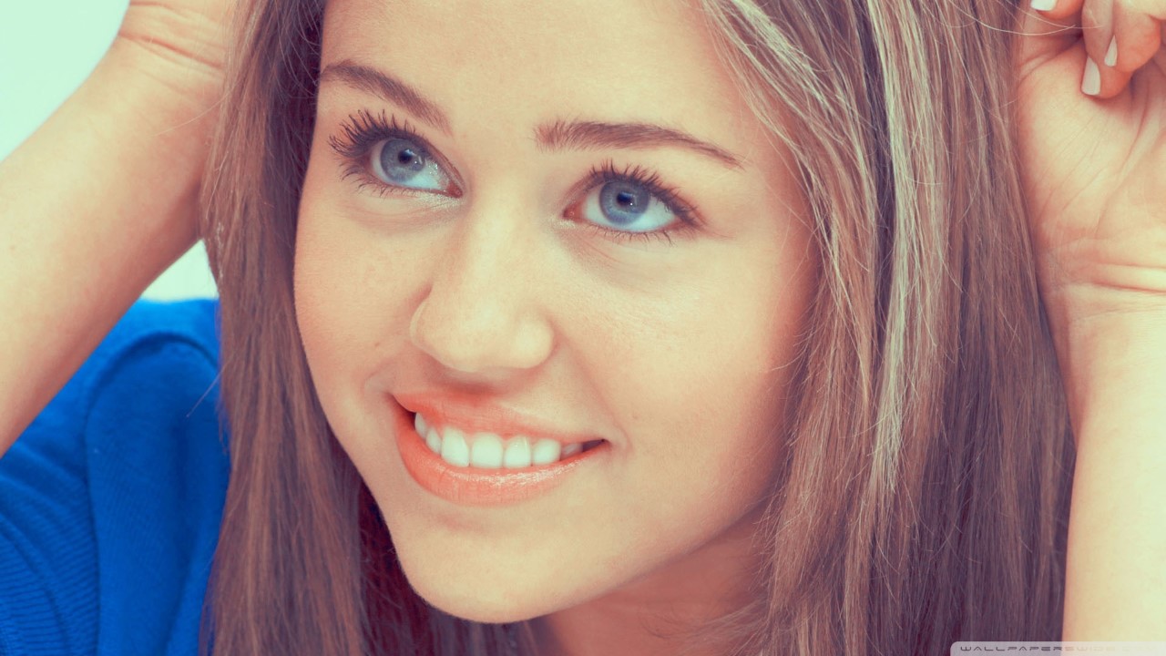 Miley Cyrus photo