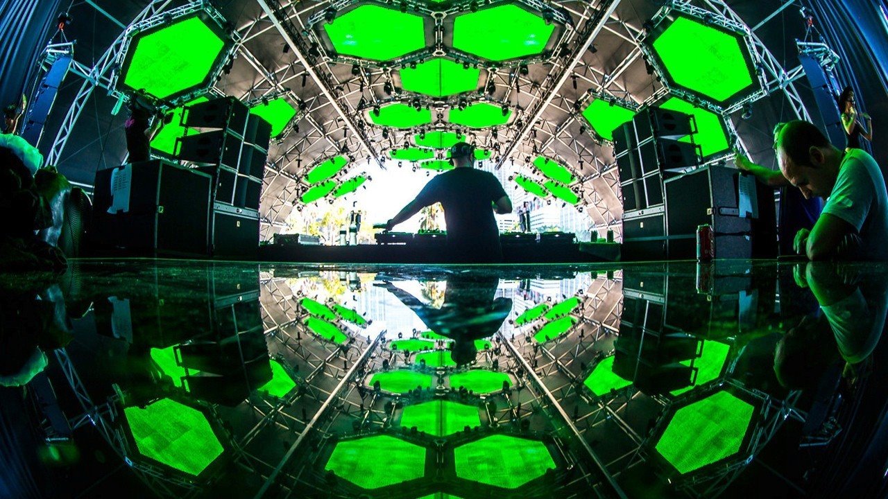 Cirez D photo