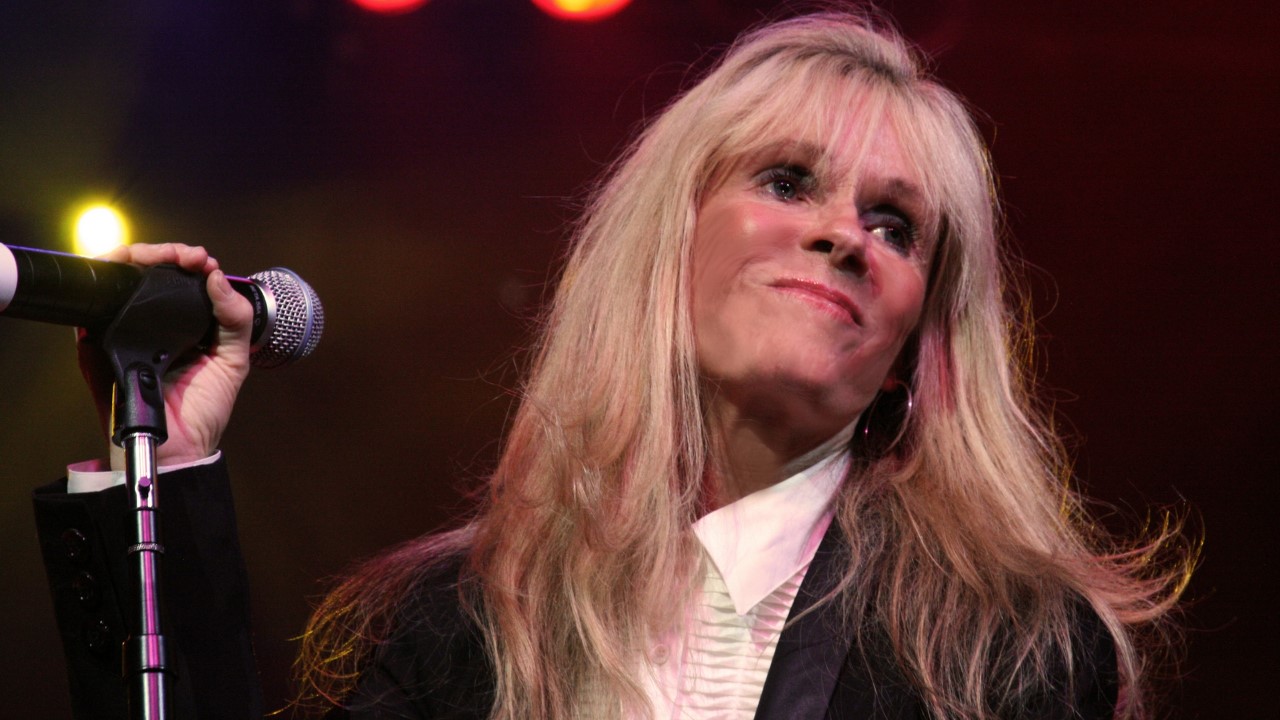 Kim Carnes photo