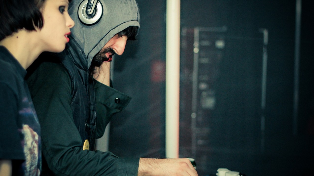 Crystal Castles photo