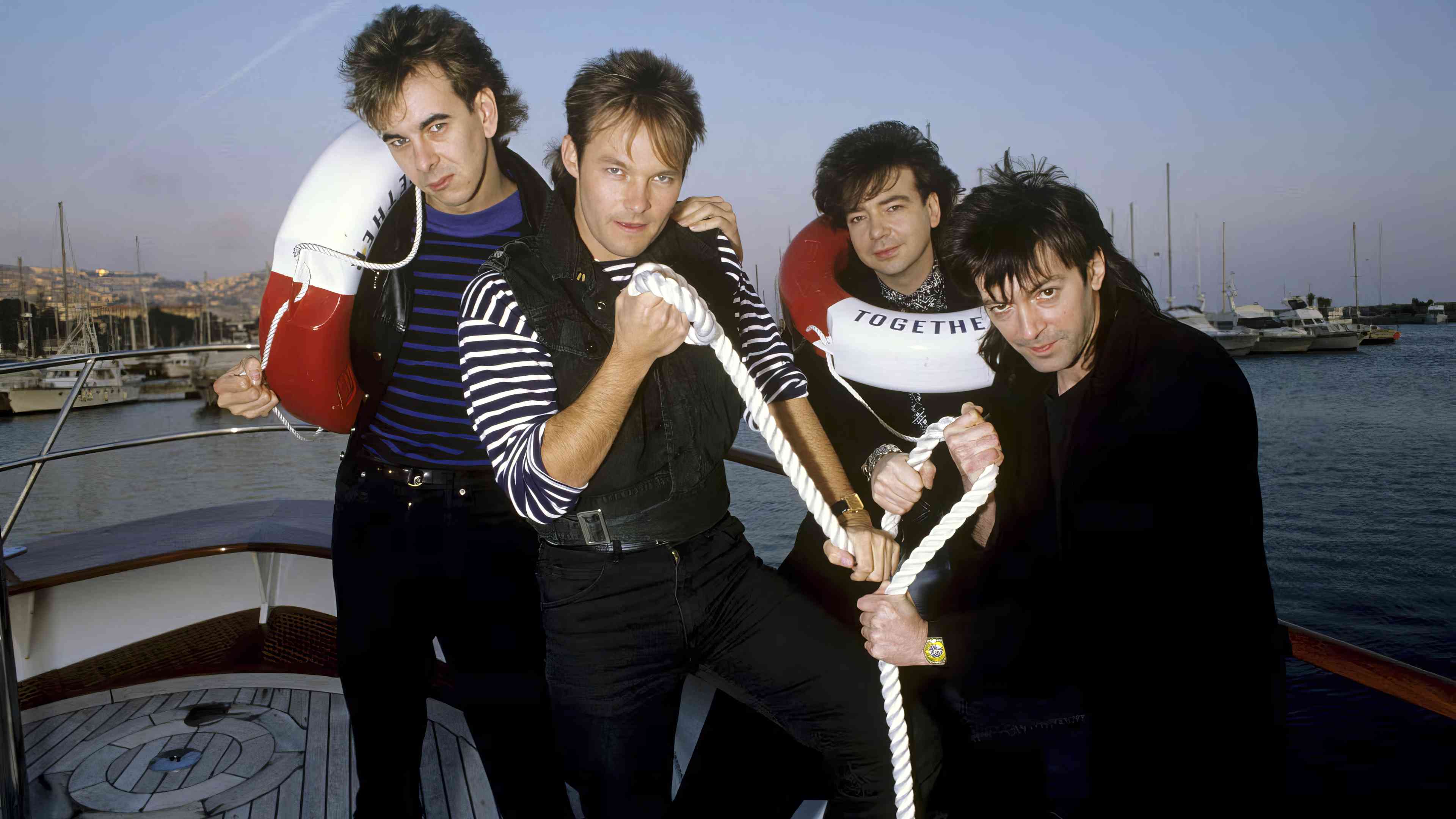 Cutting Crew photo
