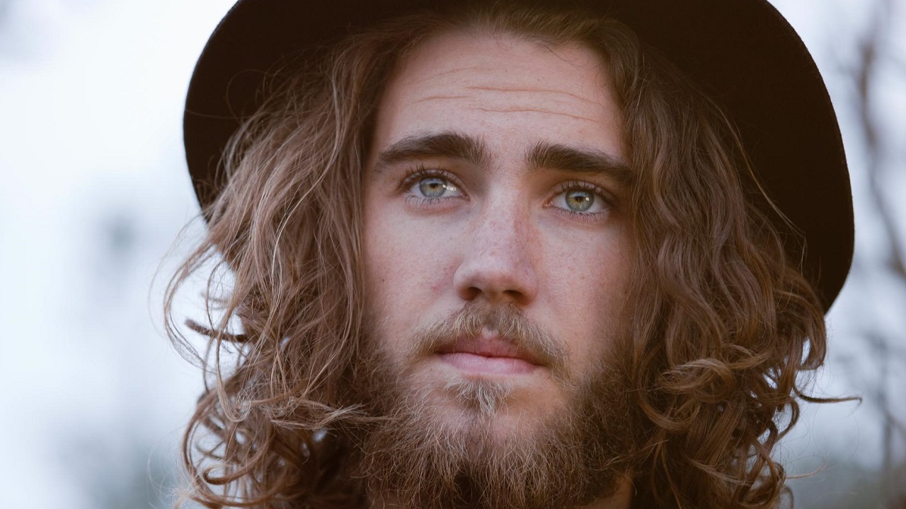 Matt Corby photo