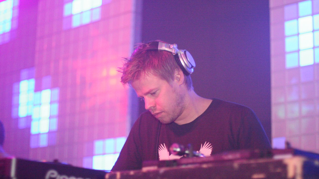 Ferry Corsten photo