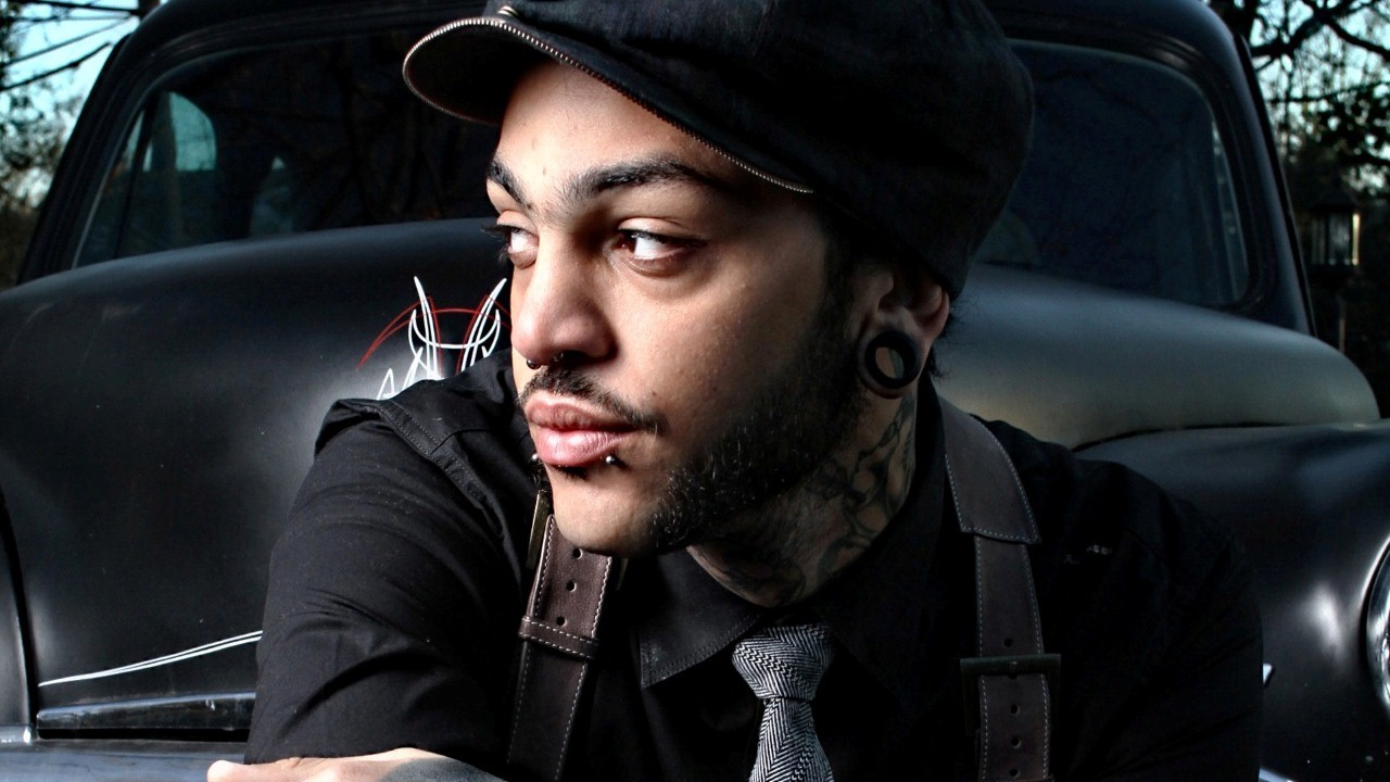 Travie McCoy photo